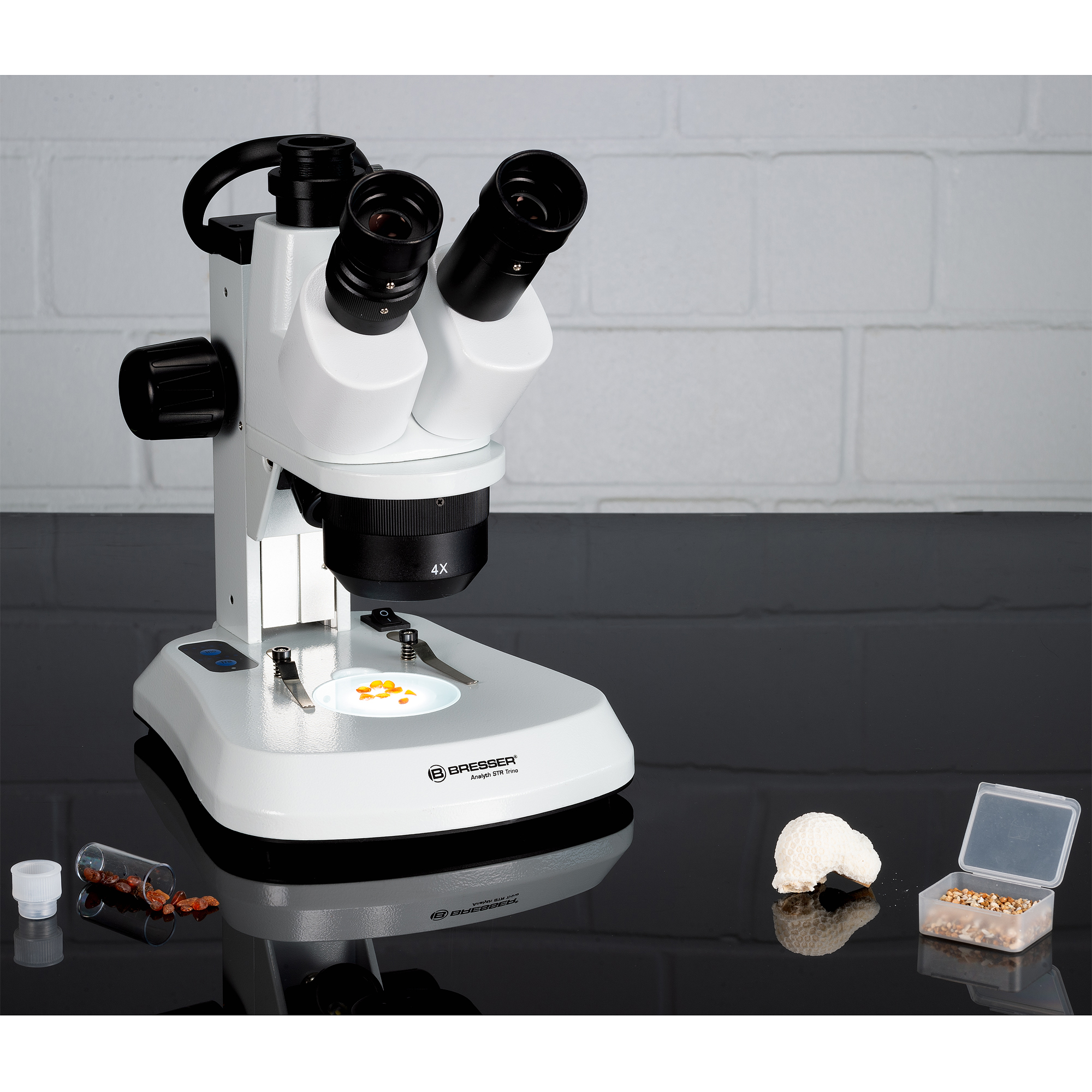 Microscopio stereo trinoculare BRESSER Analyth STR Trino 10x - 40x con luce trasmessa e incidente